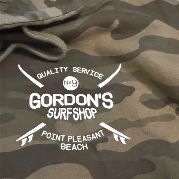 Surf shop camo hoodie - Picture 2 of 6